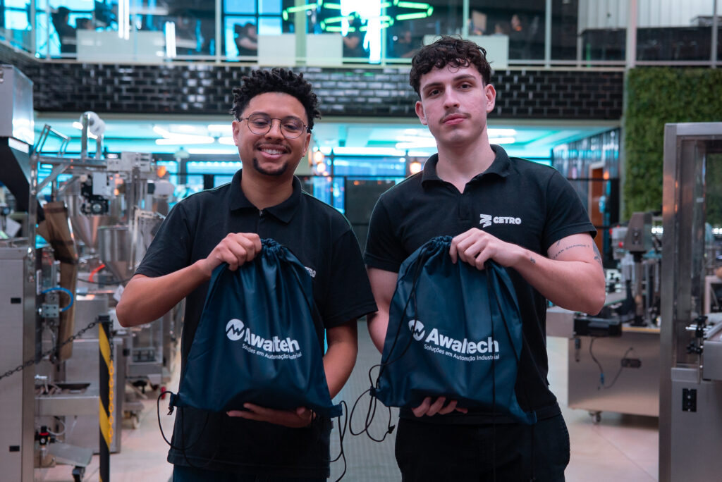 Fotografias dos treinamentos realizados às equipes da CetroX durante o mês de dezembro.