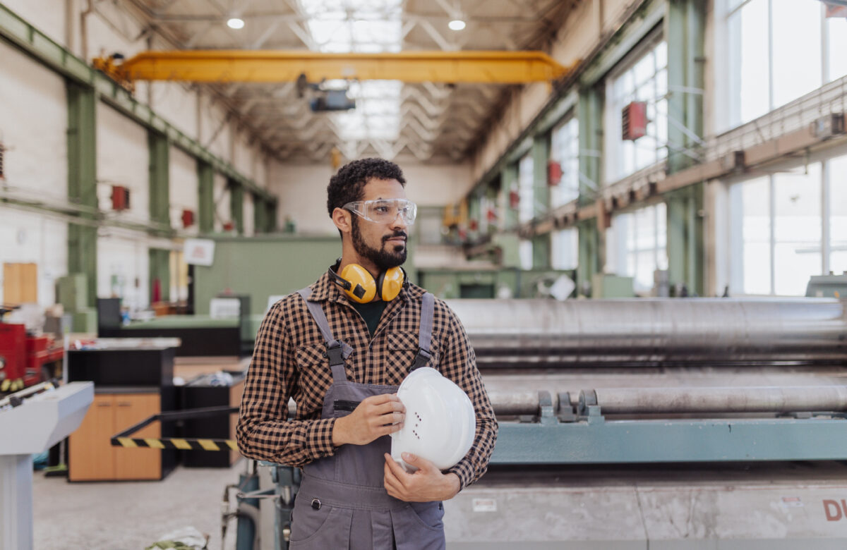 Aproveite a Neoindustrialização nacional com o apoio da Cetro!