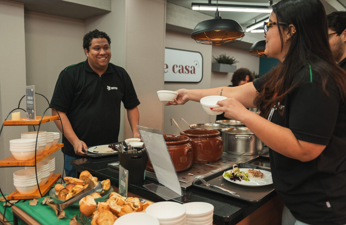 Almoço Comemorativo: Festival de Inverno na Cetro