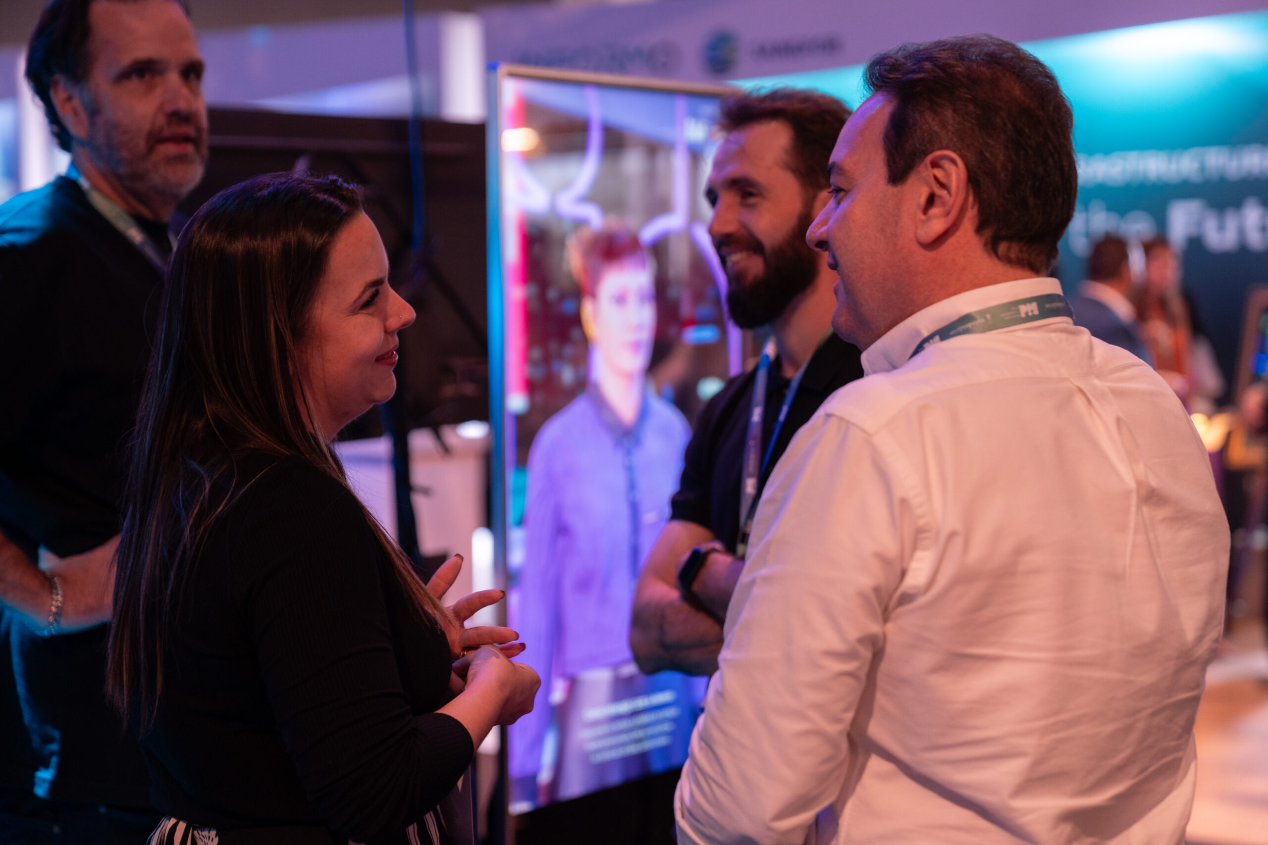 Fotografias dos colaboradores da Cetro que participaram do BID 2025 aproveitando o evento.