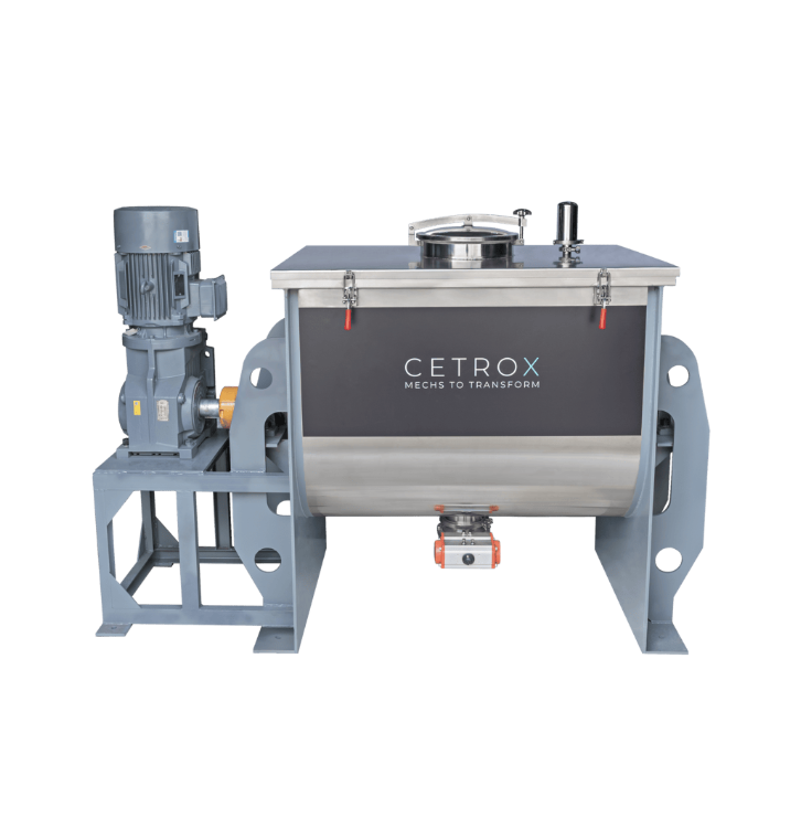 Fotografias de um Misturador de Pós e um Abastecedor para Pós da Cetro, ideais para produtos lácteos.