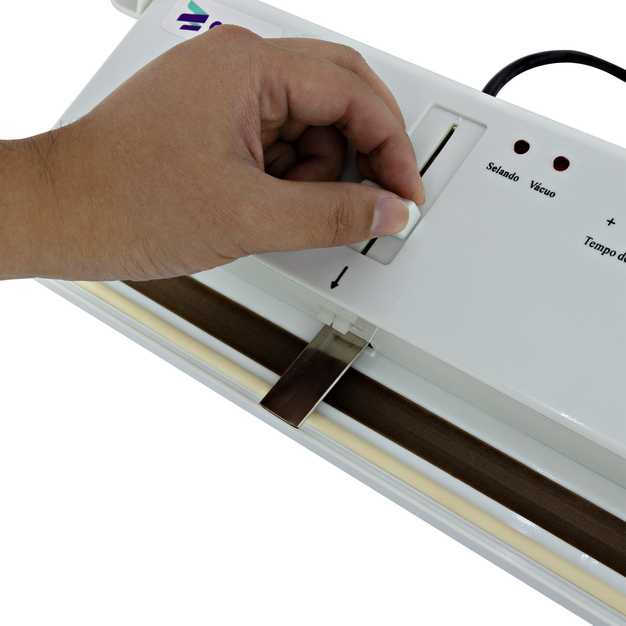 Fotografias do botão, do bico de sucção e da lateral da Seladora a Vácuo Doméstica CPVS D.