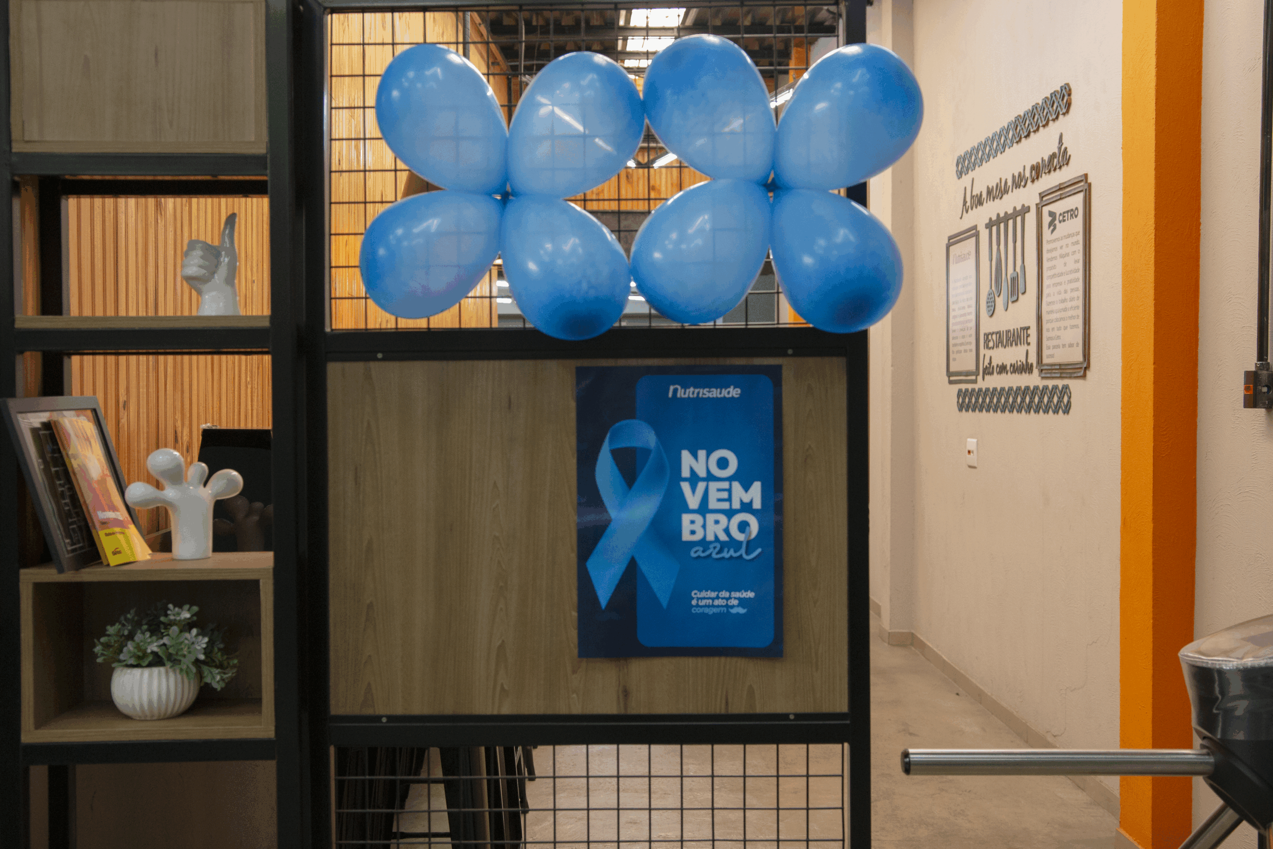 Fotografias dos pratos e da decoração do almoço temático da Campanha Novembro Azul e dos colaboradores no Restaurante Cetro.