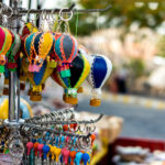 Lucre com souvenirs turísticos!