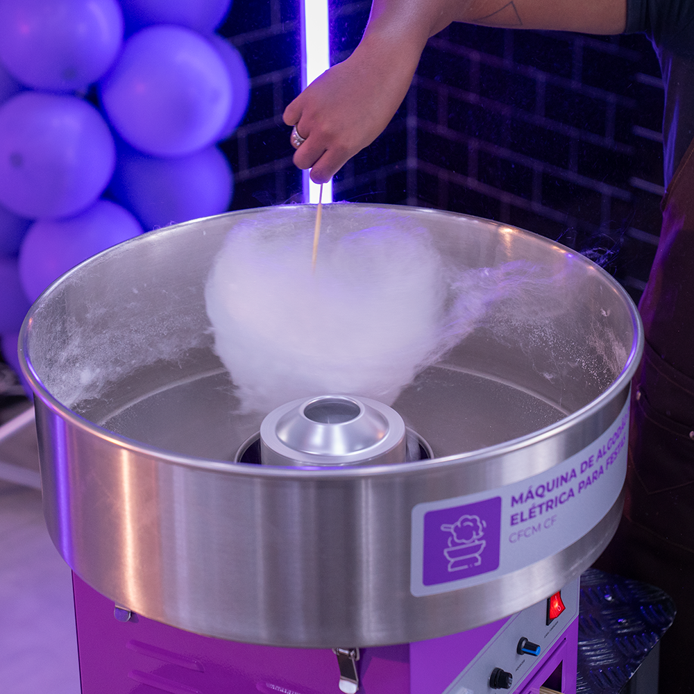 Fotografias da Pipoqueira, Máquina de Algodão Doce e Crepeira da Cetro.