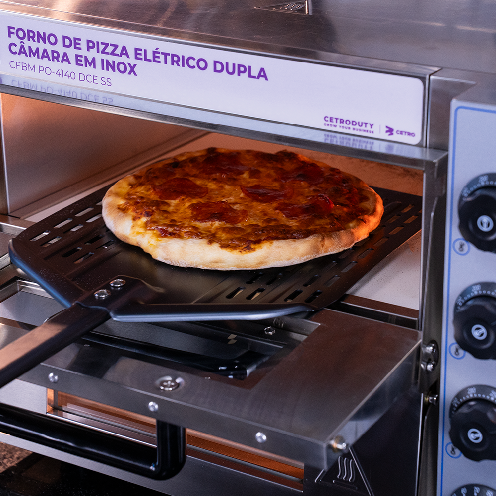 Fotografias dos Fornos de Pizza Elétricos da Cetro.