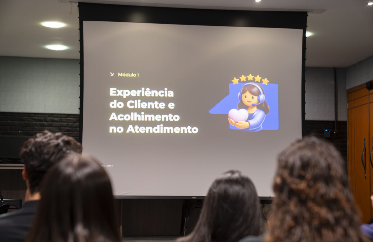 Treinamento fortalece equipe de SAC da Cetro